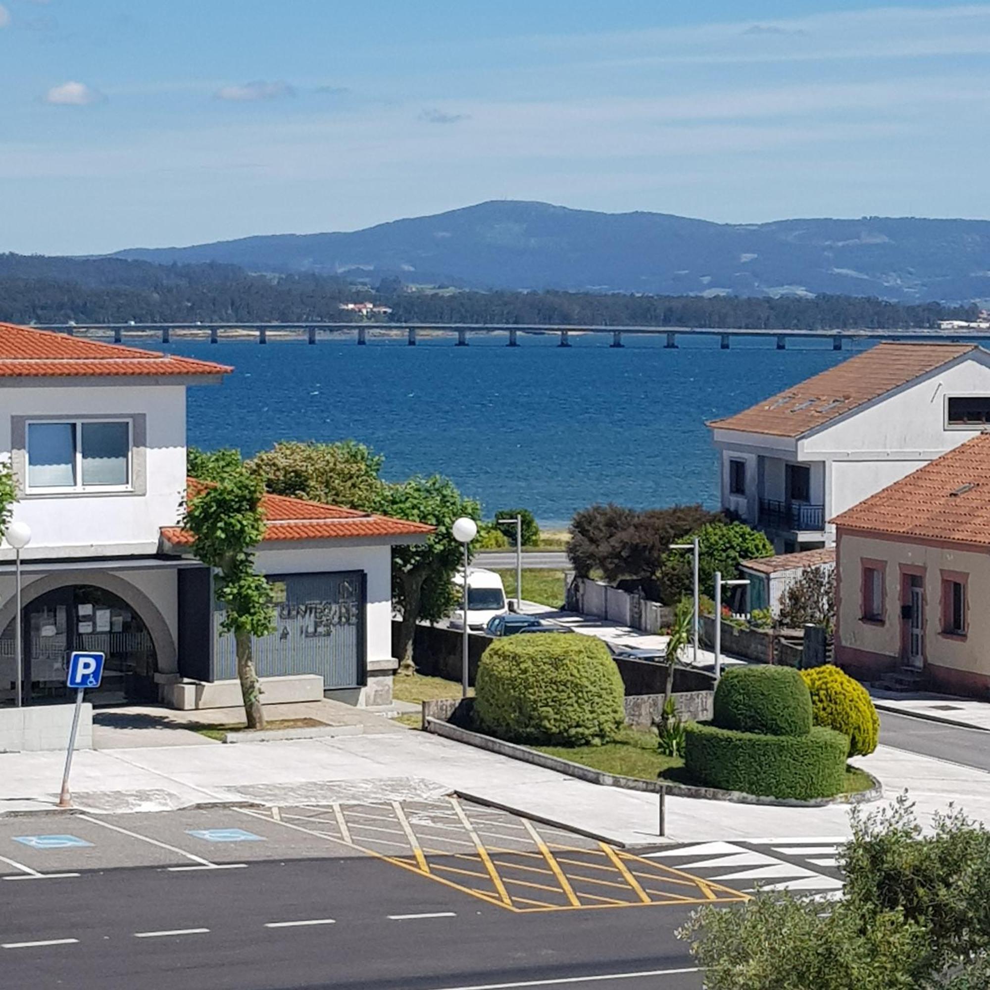 Piso Collazo Apartment Isla de Arosa Bagian luar foto